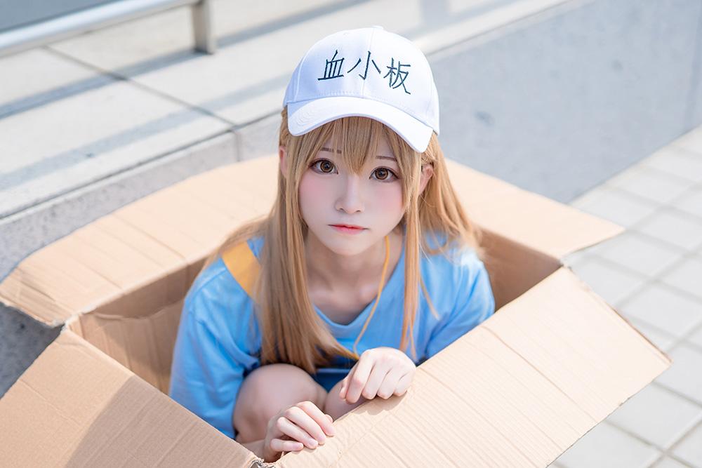 从学生妹到百万粉Coser！00后女孩Kitaro_绮太郎靠模仿动漫人物火遍全网