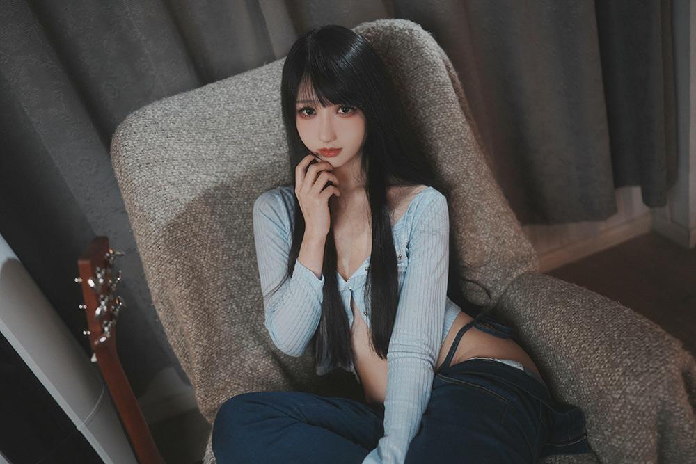 00后Coser姬灵太绝了！古风造型美到窒息，漫展现场险失控