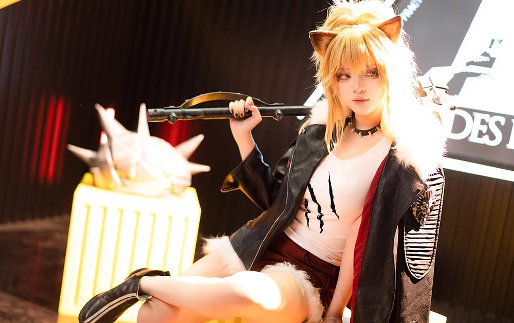 漫展惊艳、社交平台爆火！Coser黑龙贯通：用热爱把二次元角色 “带” 进现实