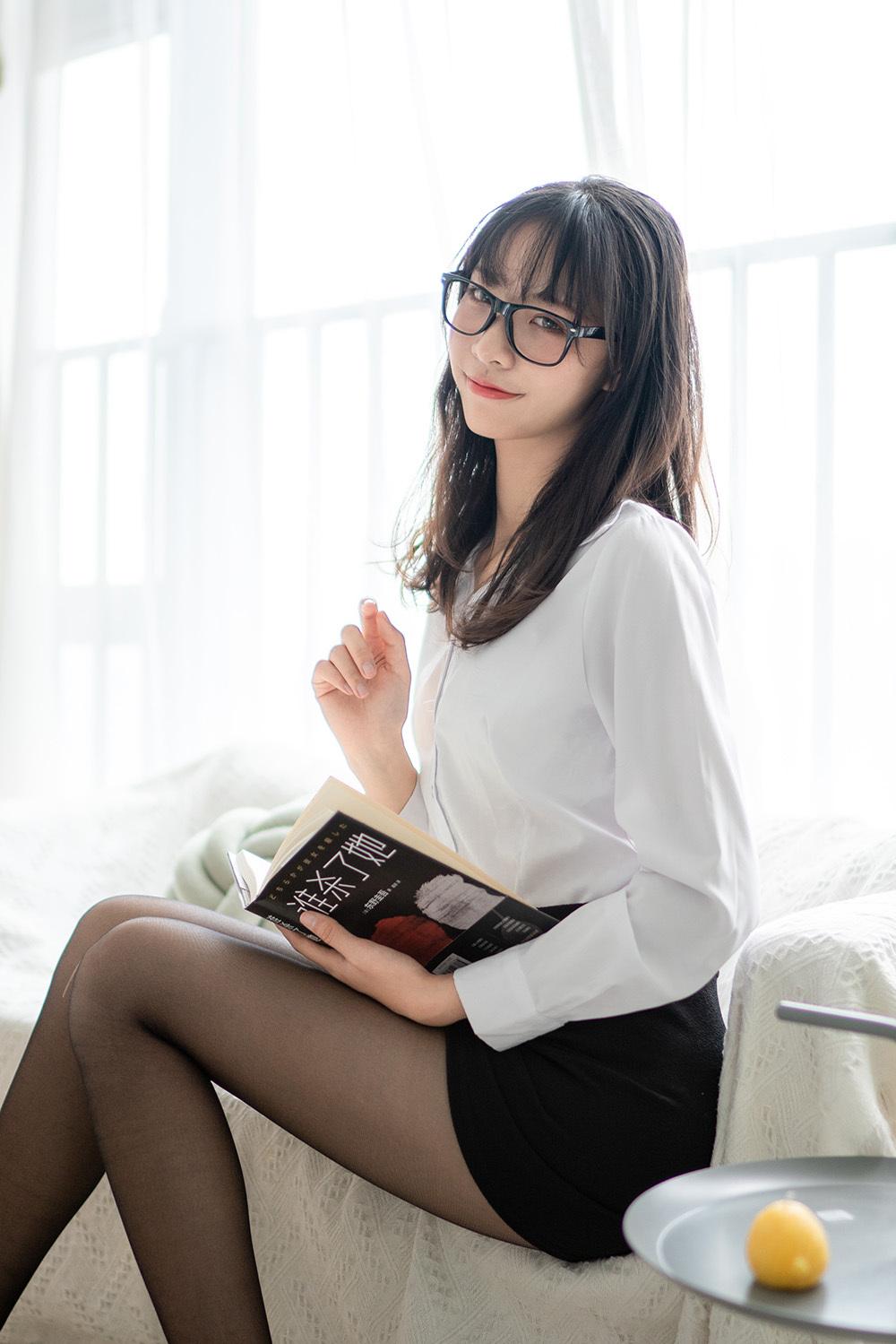 西呱呀呀呀：从西瓜少女到Coser新星的蜕变