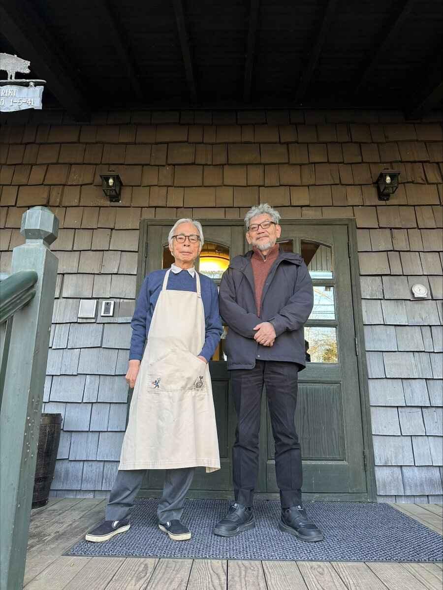 庵野秀明睽拜访”师父兼对手”宫崎骏秀出两人合照 大赞宫崎骏仍有活力且变温和了