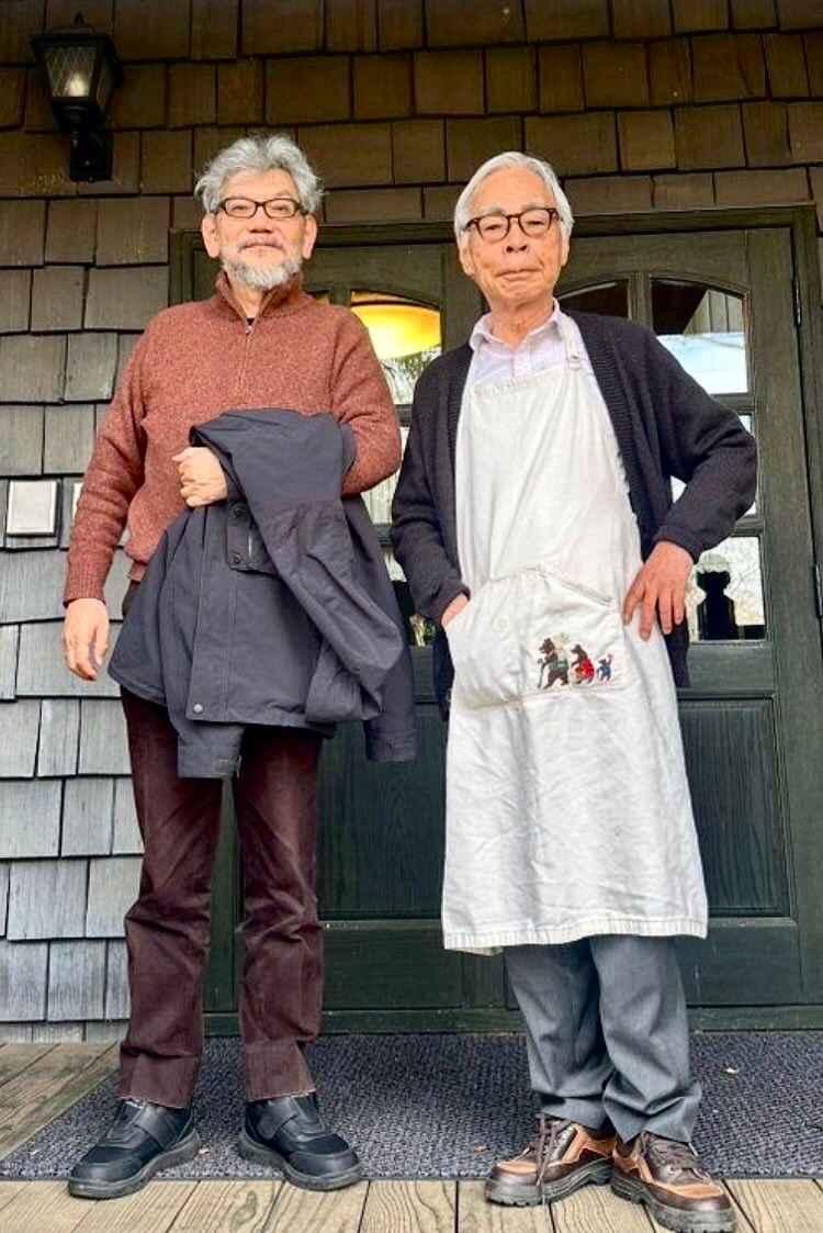 庵野秀明睽拜访”师父兼对手”宫崎骏秀出两人合照 大赞宫崎骏仍有活力且变温和了